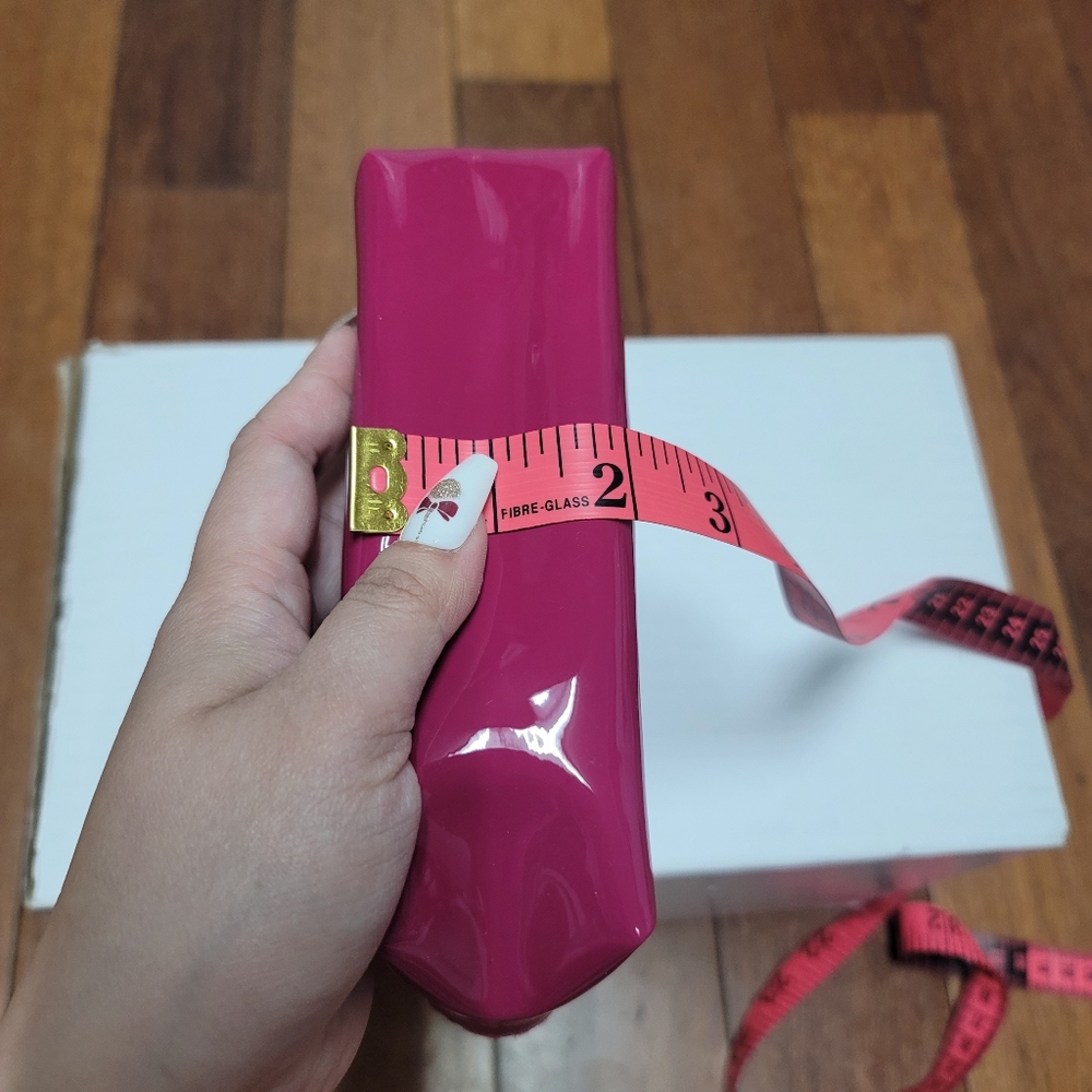 HOST PICK YSL Beaute Pouch - Picture 11 of 13